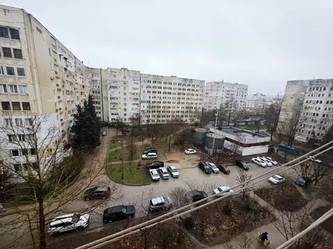 2-к кв. Севастополь просп. Октябрьской Революции, 22/5 (61.6 м)