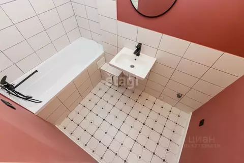 2-к кв. Тюменская область, Тюмень ул. Червишевский Тракт, 90 (47.5 м)