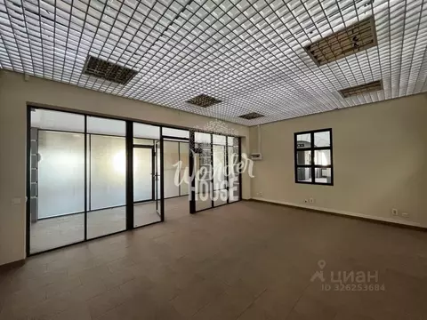 Помещение свободного назначения в Тюменская область, Тюмень ул. ...