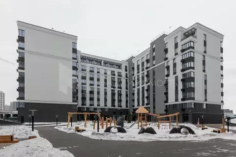 2-к кв. Тюменская область, Тюмень ул. Братьев Бондаревых, 1 (61.0 м)