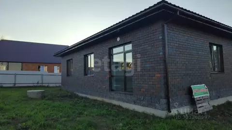 Дом в Башкортостан, Кармаскалинский район, д. Савалеево  (125 м)