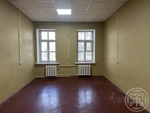 Офис в Санкт-Петербург Коломенская ул., 8 (150 м)