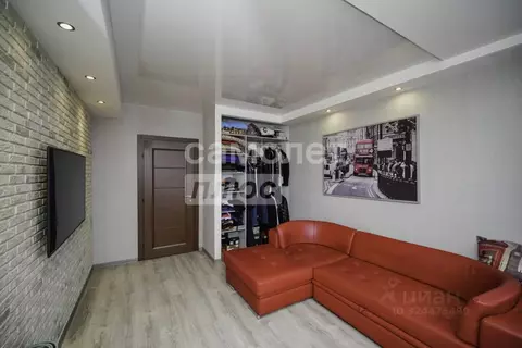 3-к кв. Омская область, Омск ул. 10 лет Октября, 50 (90.0 м)