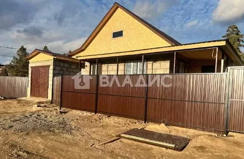 Дом в Бурятия, Тарбагатайский район, Саянтуйское с/пос, с. Нижний ...