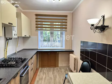 3-комнатная квартира: Казань, улица Космонавтов, 29А (61 м)