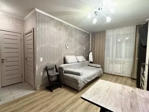 1-к кв. Челябинская область, Челябинск Российская ул., 57Б (35.3 м)