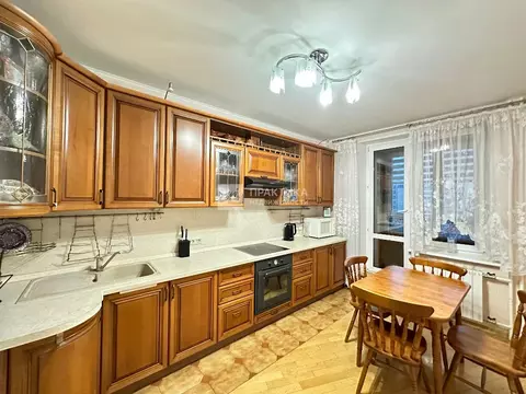 Продается 2-комнатная квартира