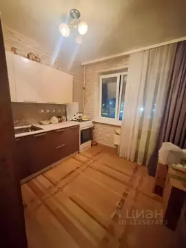 2-к кв. Ленинградская область, Луга Набережная ул., 1 (54.0 м)