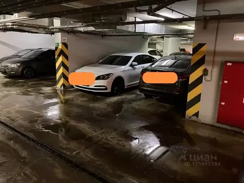 Гараж в Московская область, Красногорск ул. Народного Ополчения, 2Бк1 ...