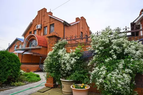 Коттедж в Омская область, Омск ул. 3-я Ледорезная (300 м)