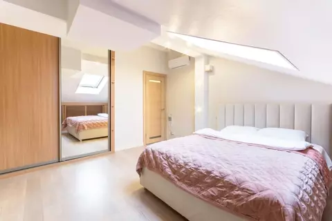 3-к кв. Псковская область, Псков Гражданская ул., 5А (136.0 м)