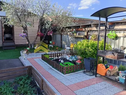 Дом в Омская область, Омск ул. 2-я Енисейская, 18 (109 м)