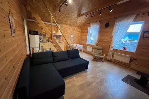 Дом в Ленинградская область, Выборгский район, Первомайское с/пос, д. ...