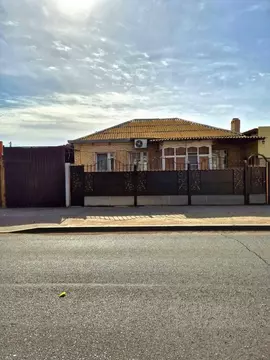 Дом в Астраханская область, Астрахань ул. 1-я Котельная, 2 (79 м)