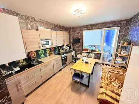 3-к кв. Санкт-Петербург Яхтенная ул., 22к2 (89.4 м)