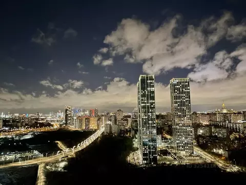 4-к кв. Москва ул. Василия Ланового, 5 (140.0 м)