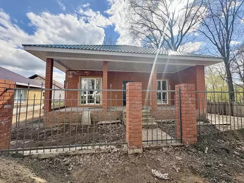Дом в Башкортостан, Иглинский район, Акбердинский сельсовет, д. ...