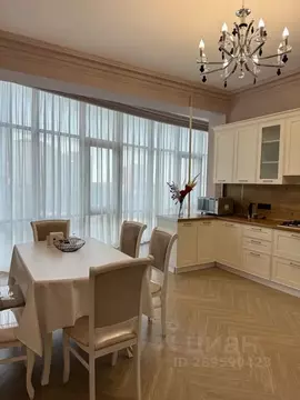 3-к кв. Дагестан, Каспийск просп. Акулиничева, 10 (170.0 м)