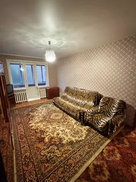 2-к кв. Кемеровская область, Новокузнецк просп. Бардина, 10 (56.0 м)