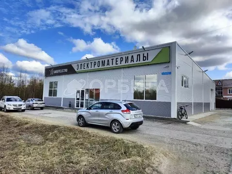 Торговая площадь в Ханты-Мансийский АО, Нягань Московская ул., 13 (400 ...