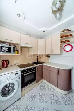 3-к кв. Алтайский край, Бийск Красноармейская ул., 174 (59.9 м)