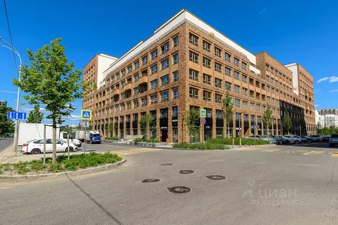 1-к кв. Свердловская область, Екатеринбург ул. Шаумяна, 30 (64.0 м)