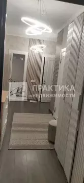 Продается 2-комнатная квартира