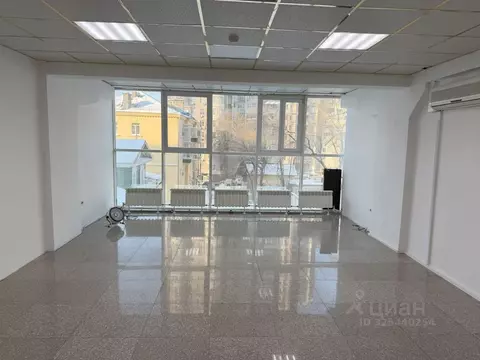 Помещение свободного назначения в Хабаровский край, Хабаровск ул. ...