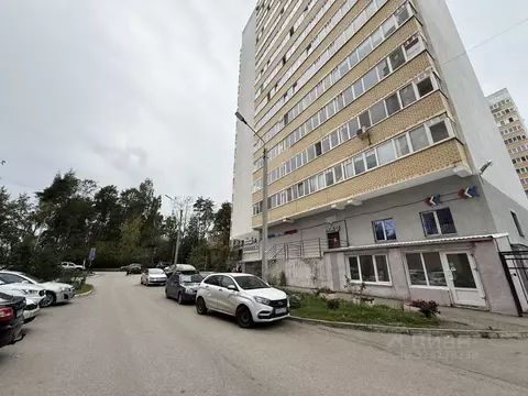 Помещение свободного назначения в Пермский край, Пермь ул. Калинина, ...