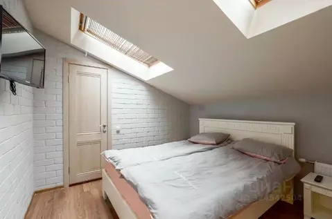 Комната Псковская область, Псков Первомайская ул., 30 (18.0 м)