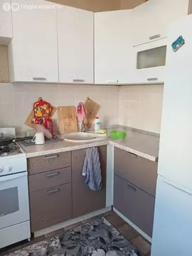 1-комнатная квартира: Сатка, Молодёжная улица, 6 (49.5 м)