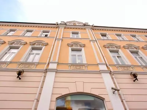 Офис в Москва Смоленская пл., 3 (1089 м)