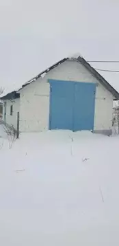 Дом в Башкортостан, Кармаскалинский район, Камышлинский сельсовет, д. ...