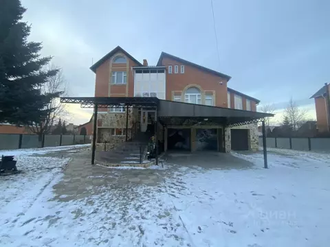 Коттедж в Тюменская область, Тюмень Урожайная ул., 33 (398 м)