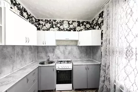 1-к кв. Чувашия, Канаш Заводская ул., 5 (31.3 м)