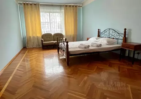 Дом в Дагестан, Махачкала ул. Ермошкина, 17 (250 м)