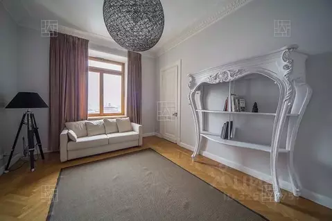 2-к кв. Москва Котельническая наб., 1/15кБ (80.0 м)