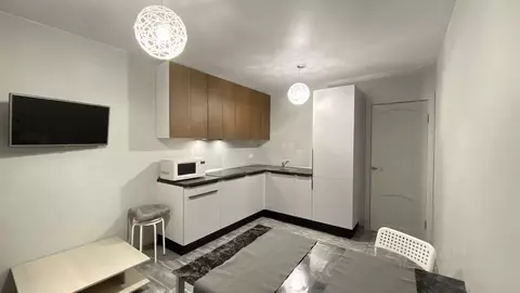 2-к кв. Санкт-Петербург Комендантский просп., 17к1 (63.0 м)