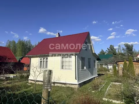 Дом в Ленинградская область, Гатчинский муниципальный округ, Чаща ...