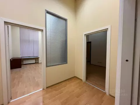 Офис в Санкт-Петербург Итальянская ул., 2 (745 м)