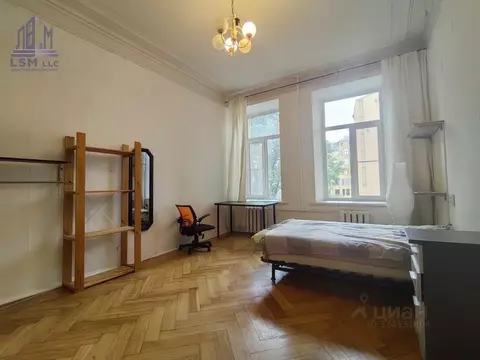 1-к кв. Санкт-Петербург Большая Монетная ул., 18 (121.9 м)