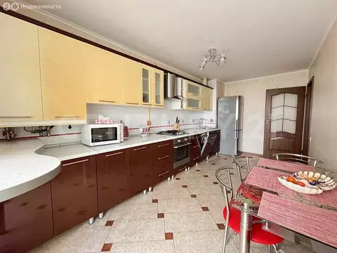 3-комнатная квартира: Севастополь, улица Вакуленчука, 26 (90 м)
