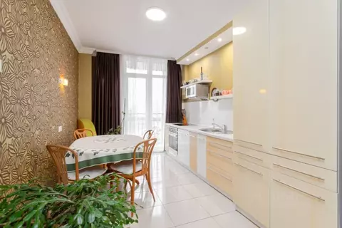 2-к кв. Калининградская область, Калининград ул. Гайдара, 122 (80.4 м)