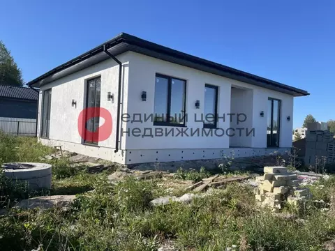 Дом в Тюменская область, Тюменский район, Новокаменский кп ул. ...