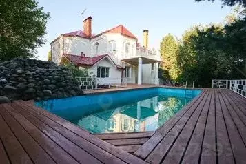 Дом в Москва д. Бачурино, уч13 (380 м)