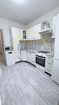 2-к кв. Челябинская область, Копейск просп. Славы, 16 (57.0 м)