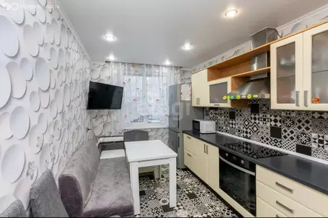 3-комнатная квартира: Тюмень, Камчатская улица, 50 (65.7 м)