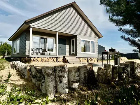 Дом в Тюменская область, Тюменский район, Новокаменский кп ул. ...