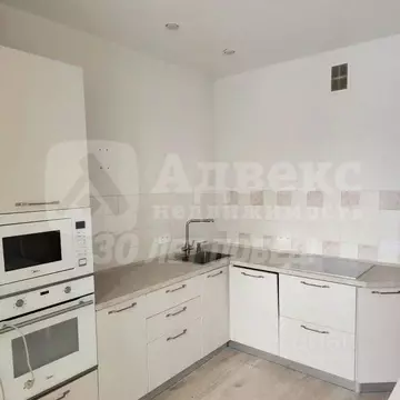 1-к кв. Тюменская область, Тюмень ул. Ветеранов Труда, 9А (34.9 м)