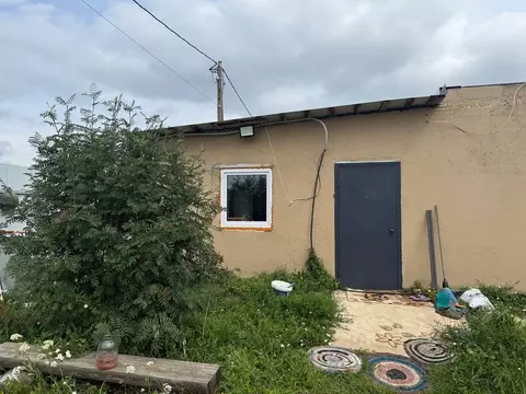 Дом в Свердловская область, Белоярский муниципальный округ, с. ...